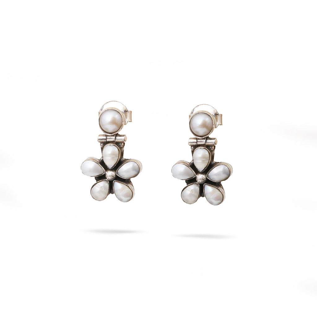 Floral Pearl Earrings