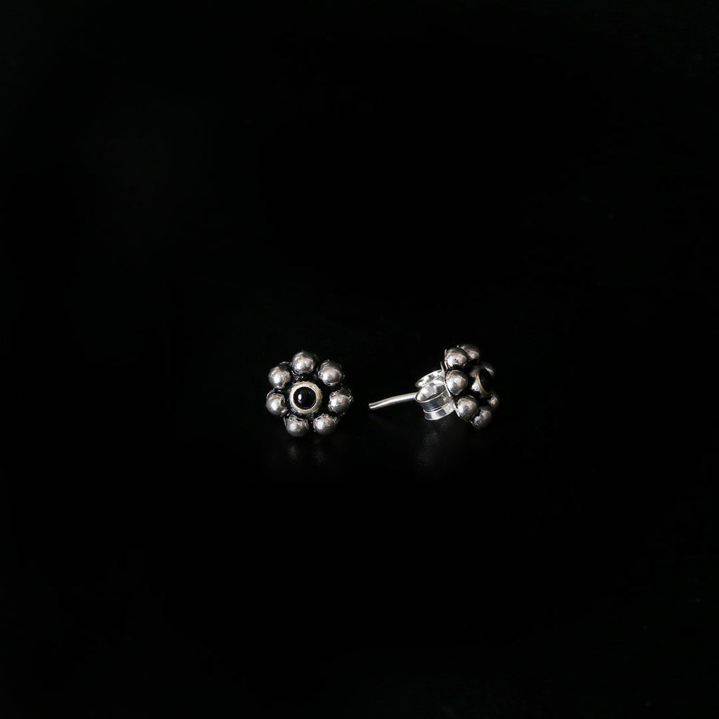 Black Kudi Studs