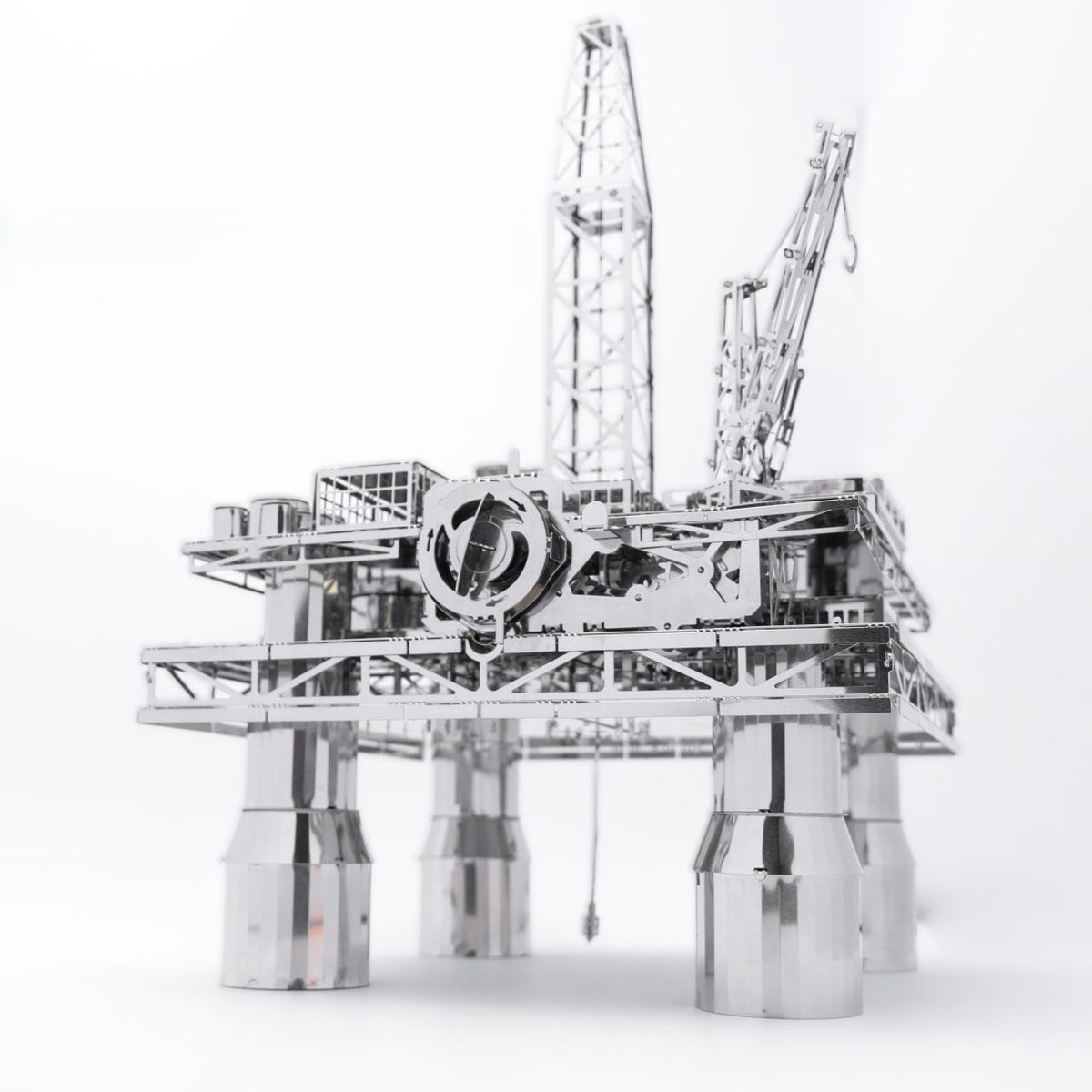 TREASURE FINDER OIL RIG
