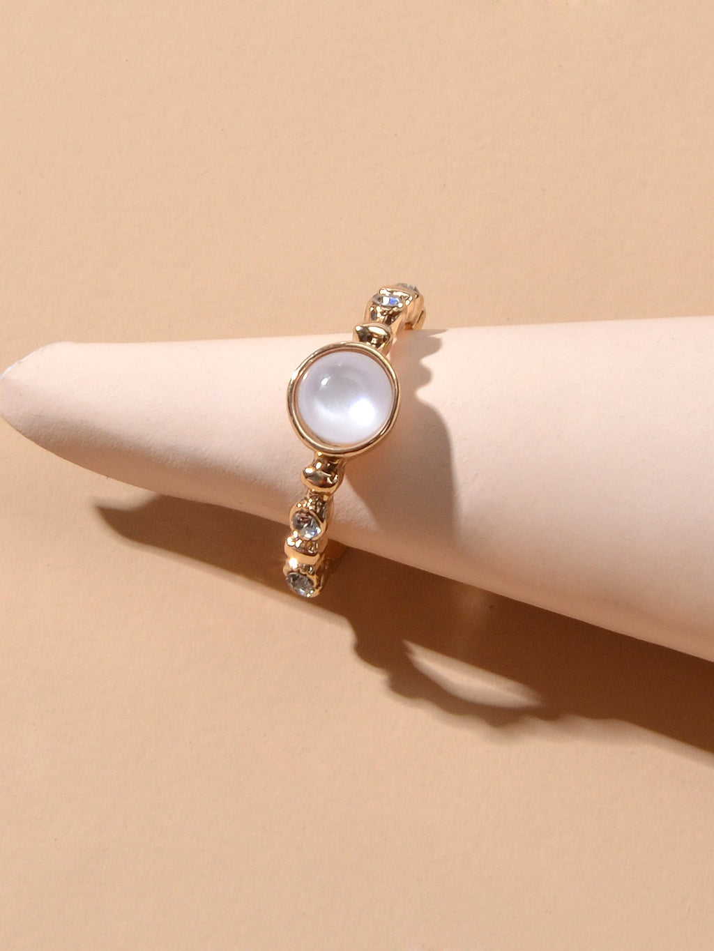 Textured Jewelry Rhinestone Opal Gold Finger Ring Luxurious Popular Accessories