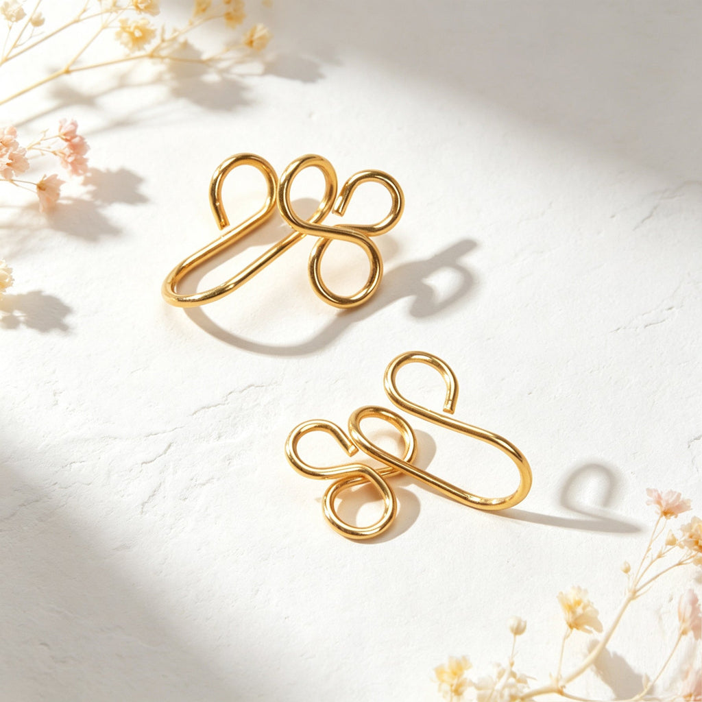 2pcs Simple Dainty Ear Cuff No Piercing Gold Lucky Four Leaf Cartilage Ear Clips