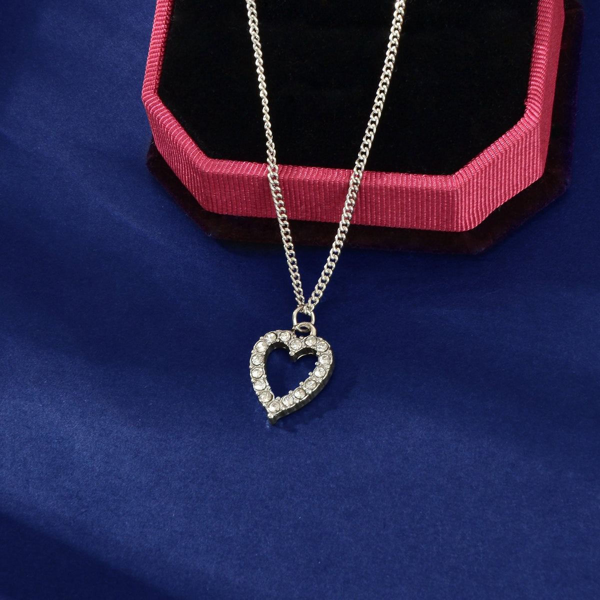 Fashion Jewellery Silver Rhinestone Love Heart Pendant Necklace Accessories Gift