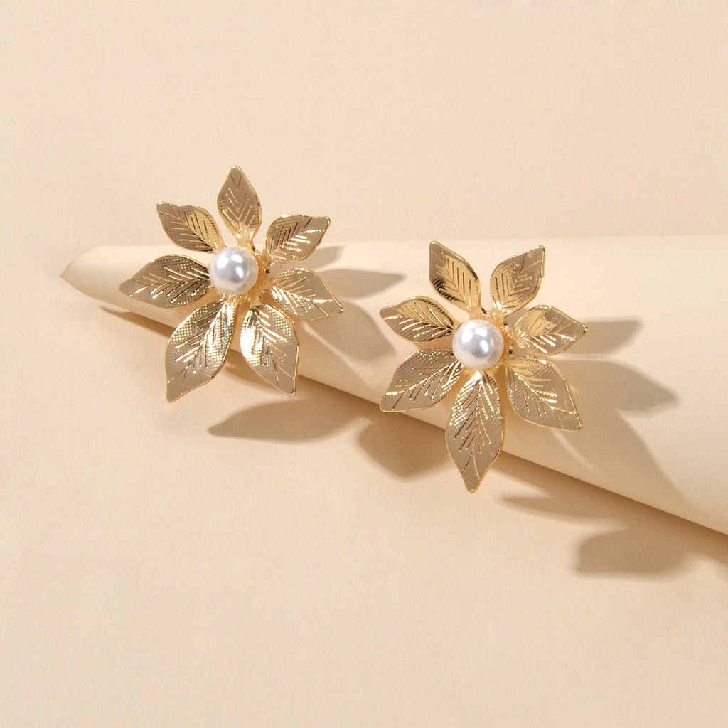 Fashion Pearl Decoration Gold Silver Leaf Hypoallergenic Stud Pierced Earrings