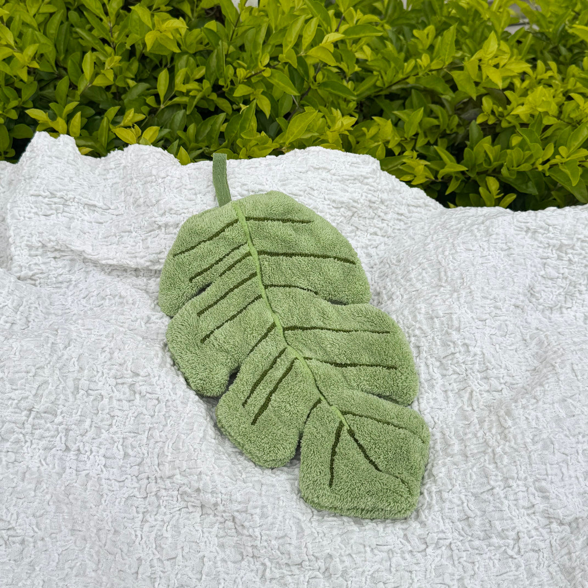 Banana Leaf - Hanging Hand Towel