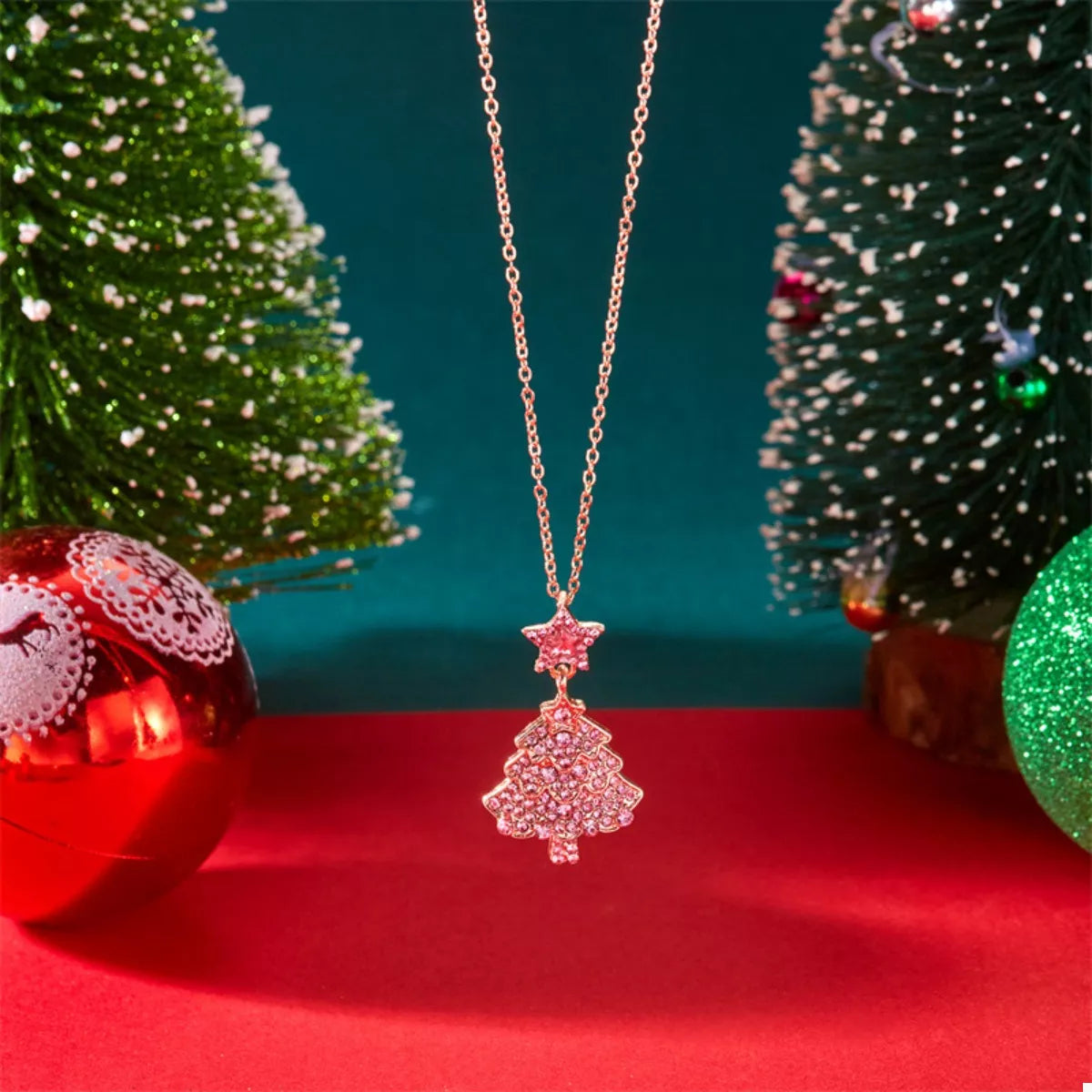 Christmas Tree Pendant Necklace - n/a at Dealshubindia