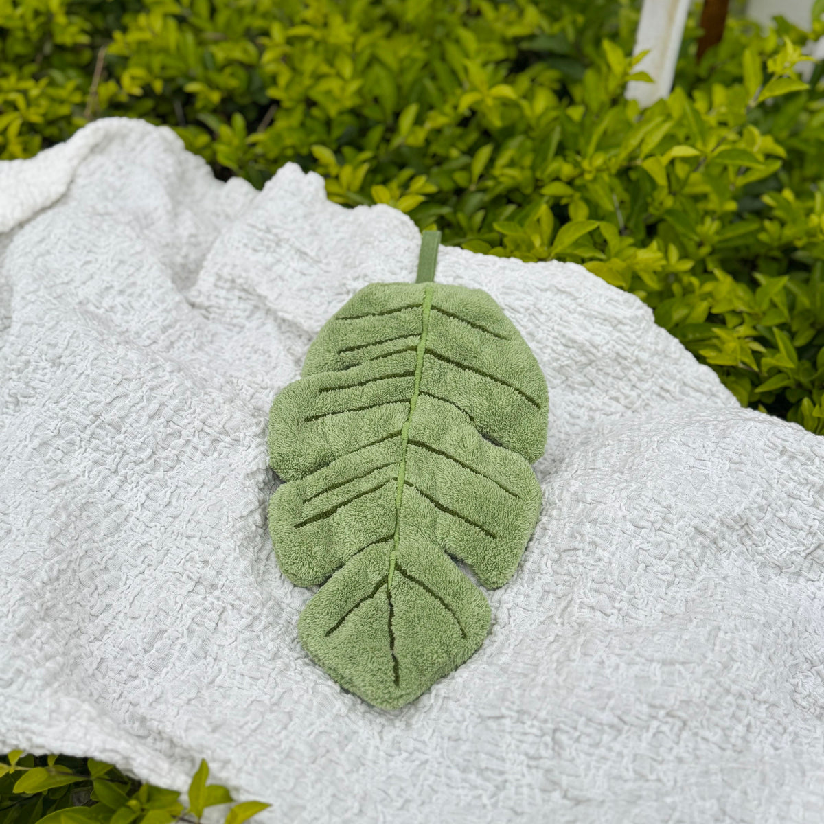 Banana Leaf - Hanging Hand Towel