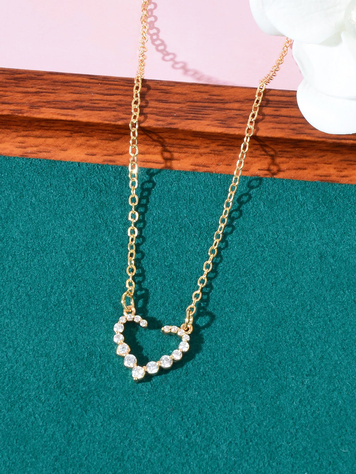 Heart-Shaped Pendant Multi-Charm Necklace Versatile Love Collection Jewellery