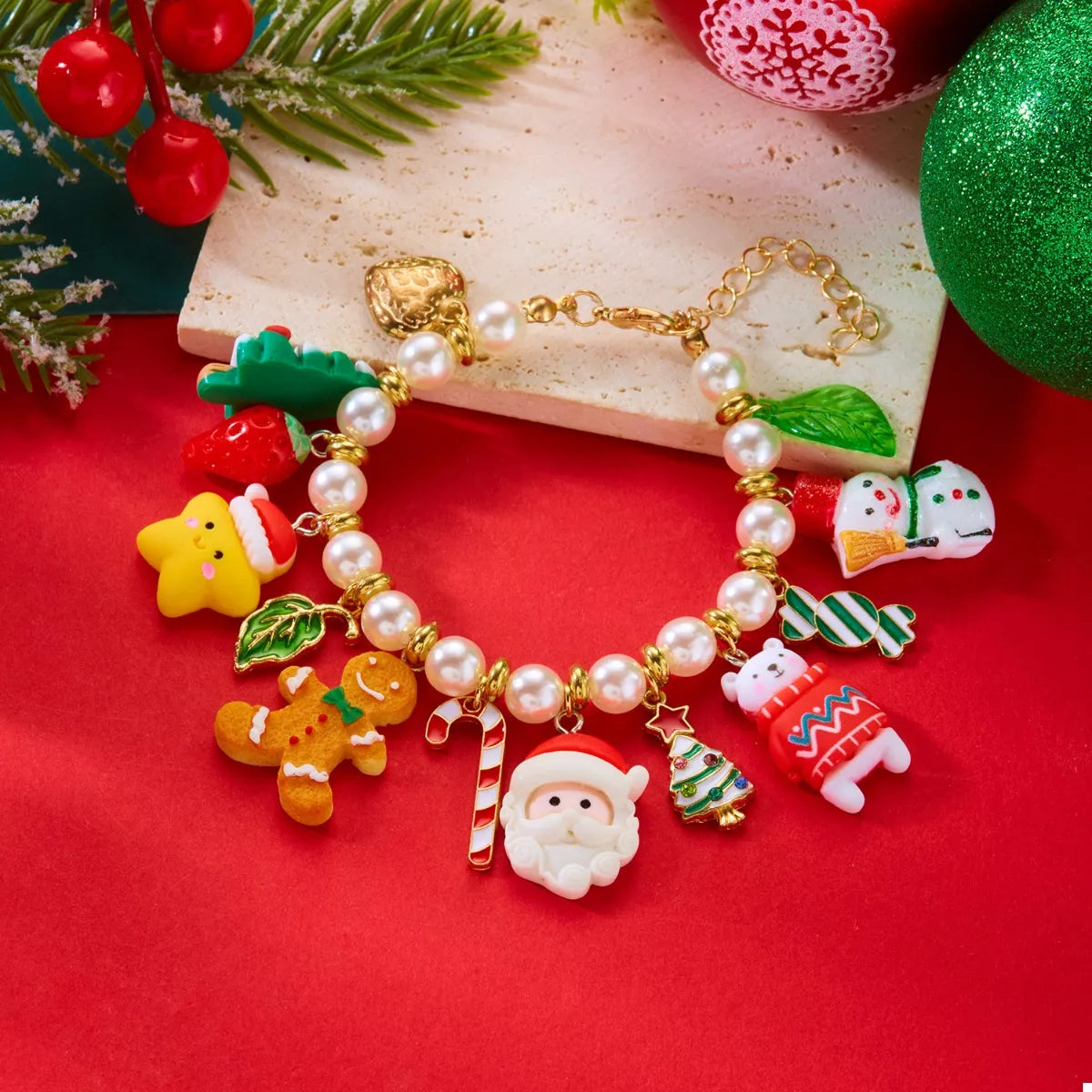 Christmas Charm Pearl Bracelet - n/a at Dealshubindia