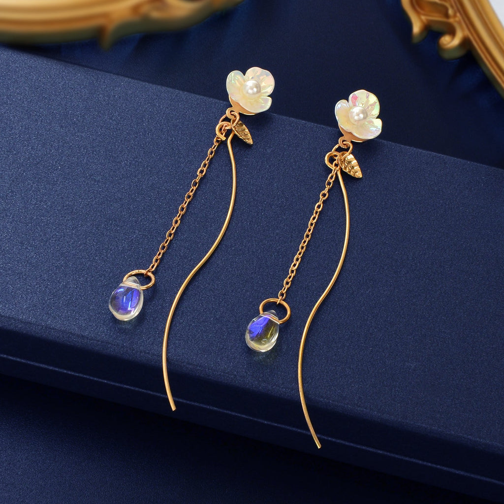 White Flower Gold Chain Dangle Earrings Women Accessories Tassel Stud Jewellery