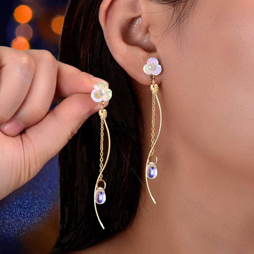 White Flower Gold Chain Dangle Earrings Women Accessories Tassel Stud Jewellery