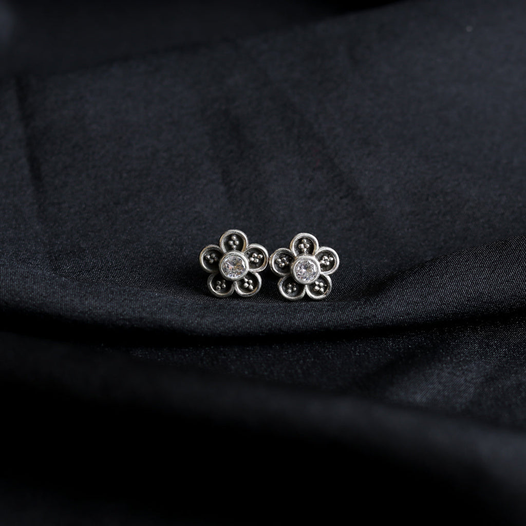 Floral Zircon Studds