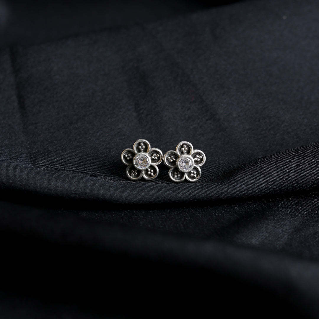 Floral Zircon Studds