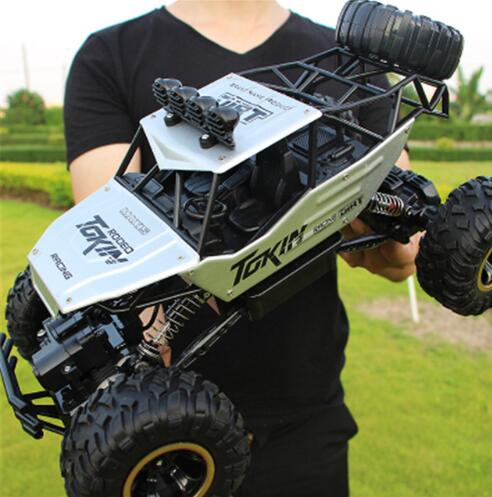 High-Speed 4WD RC Climbing Bike