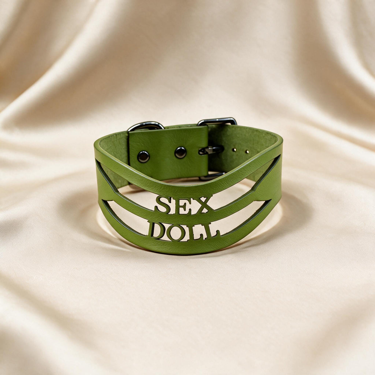Discreet Day Collar, Submissive Slave Choker 38mm Gothic Gift Box