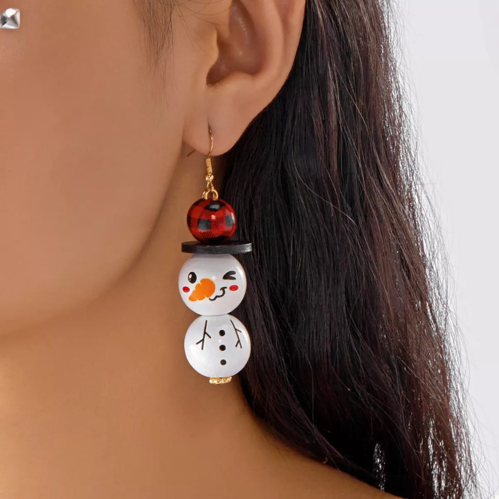 Christmas Snowman Dangle Earrings - n/a at Dealshubindia