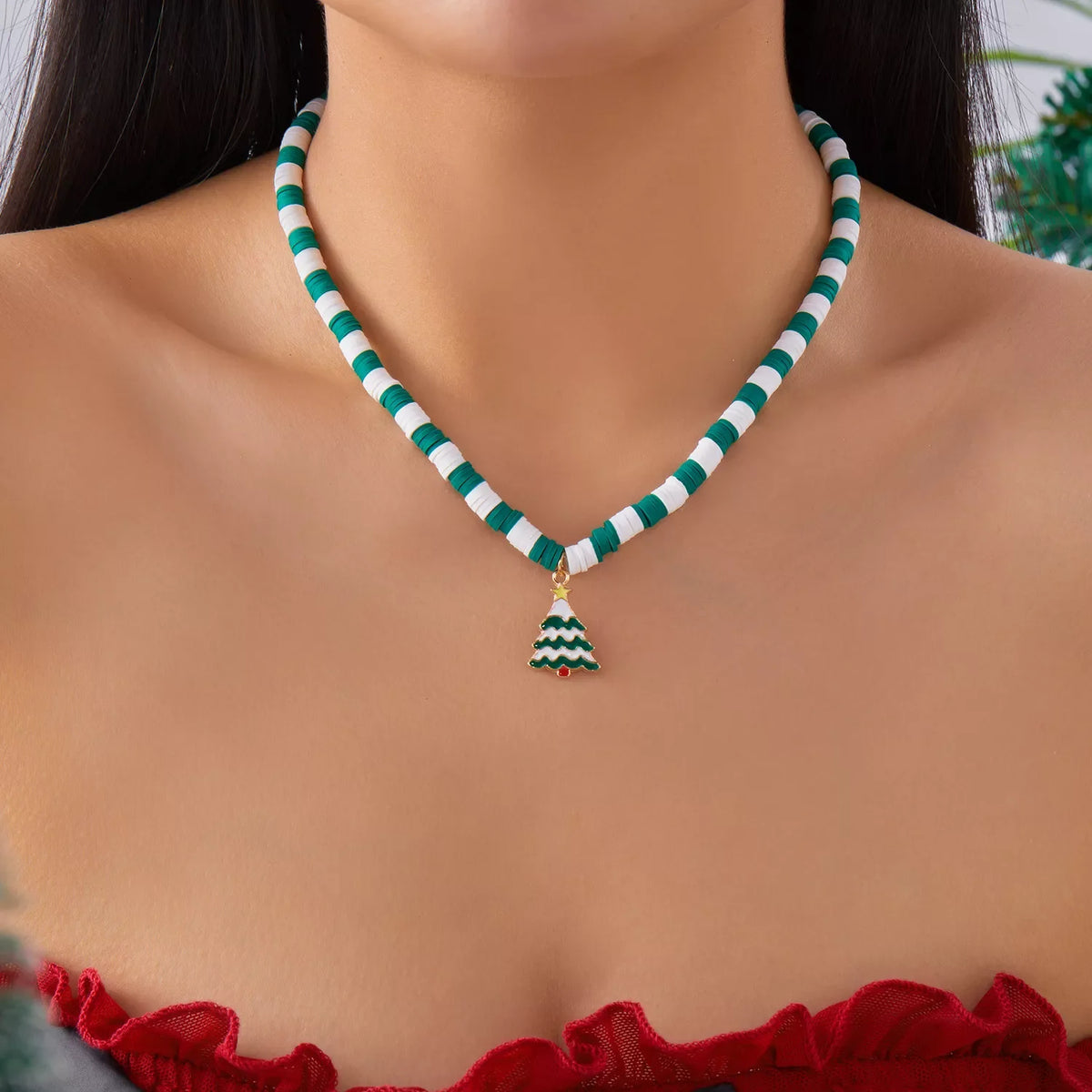 Christmas Pendant Necklace - n/a at Dealshubindia