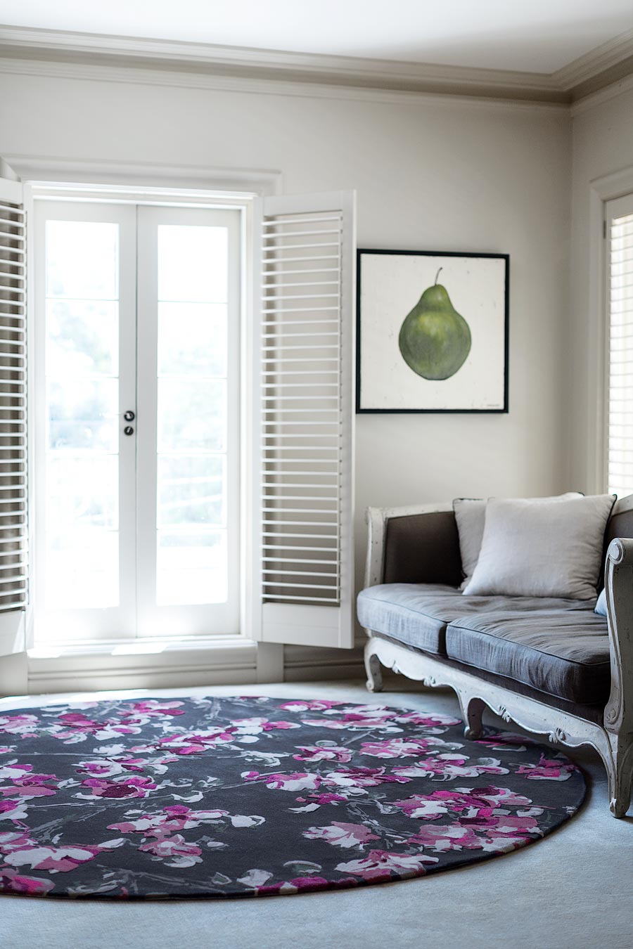 Hand Tufted Blossom Round Wool Rug | Burgundy, Rose & Black | Panamor by Rugfine