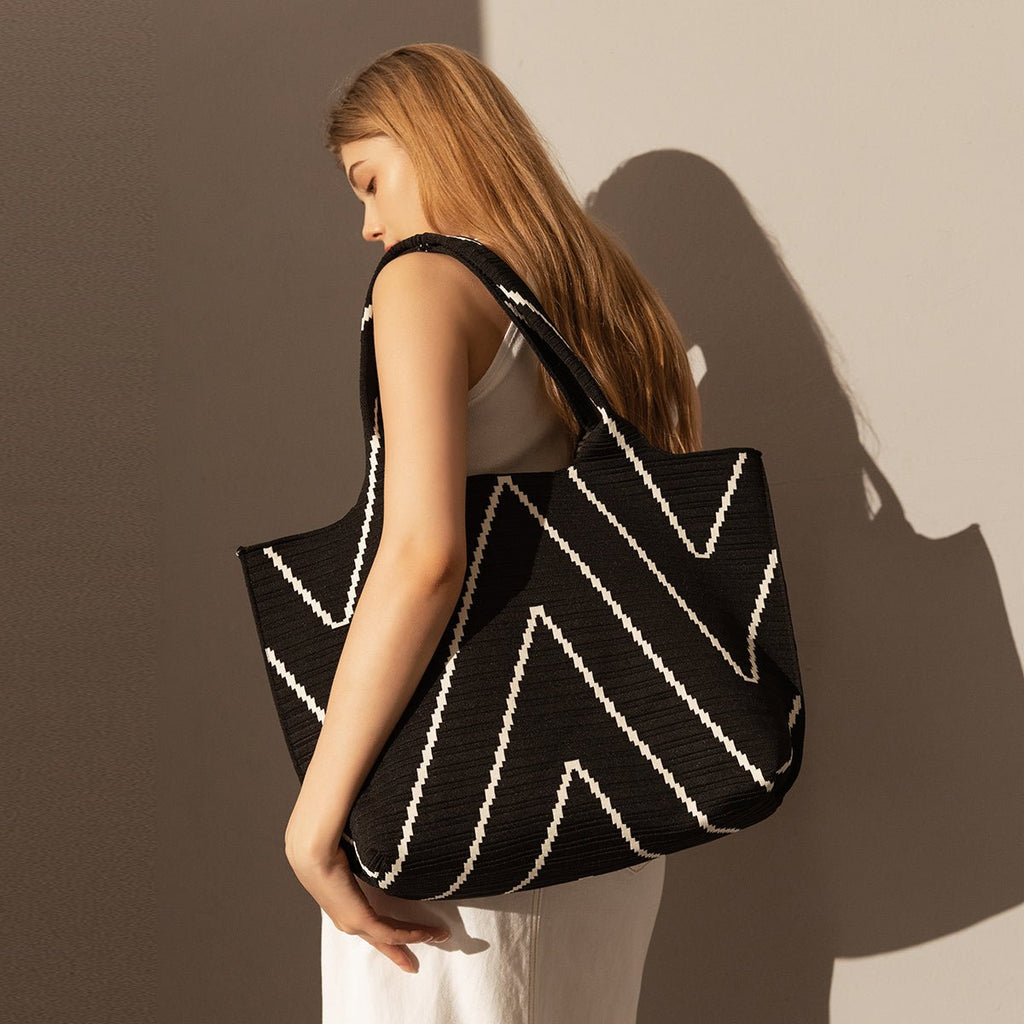 Retro Chevron Canvas Tote Bag – Heavy-Duty Woven Geometric Pattern Shoulder Tote with Interior Zip Pocket - Totes at Dealshubindia