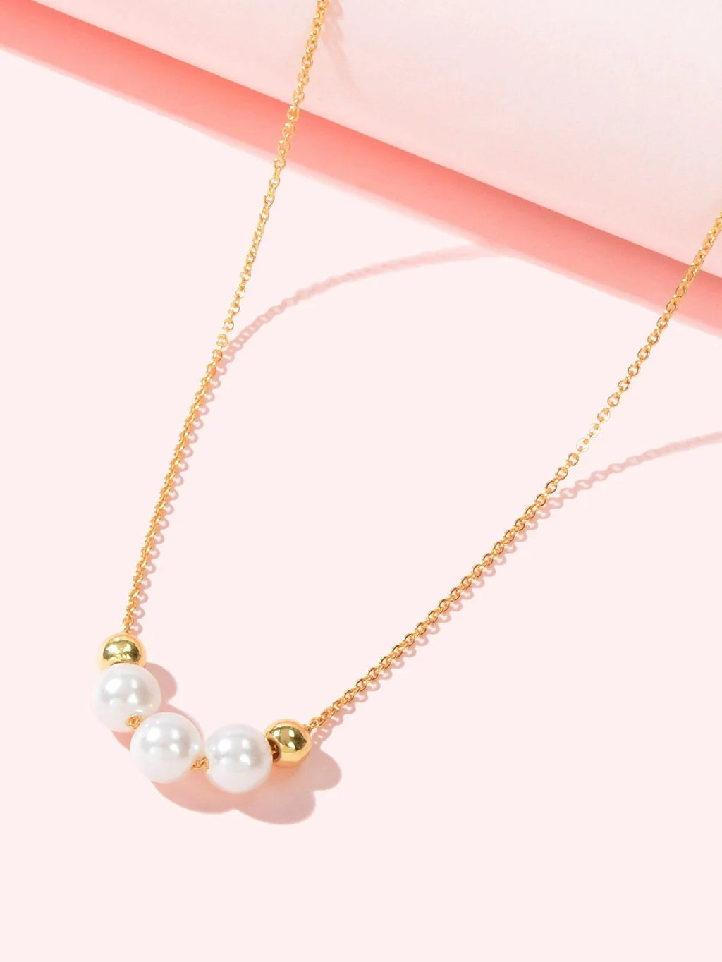 Fashion Jewellery Pearl Decor Gold Chain Necklace Wholesale Price Accessories