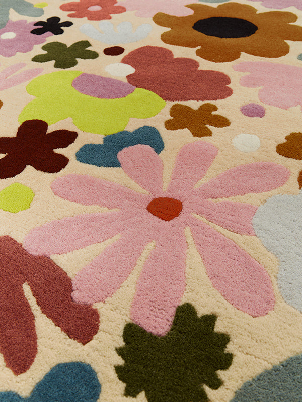 Hand Tufted Retro Floral Round Wool Rug | Cream, Blush Pink & Burnt Orange | Zestnik by Rugfine